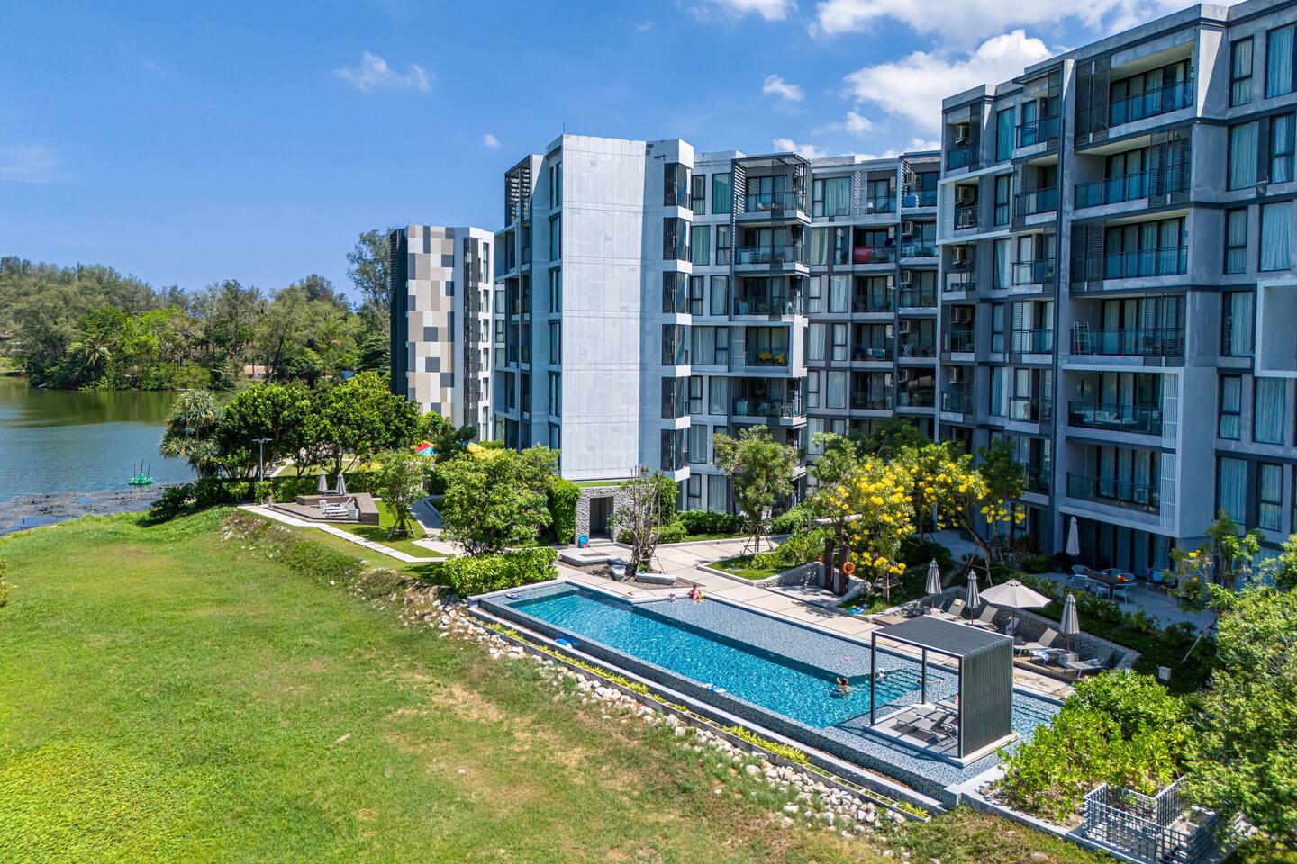 Cassia condo 2310 — 27