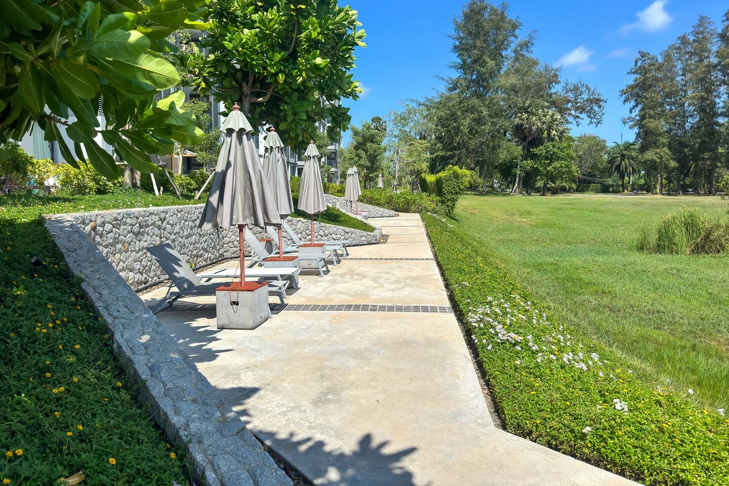 Cassia condo 2310 — 19