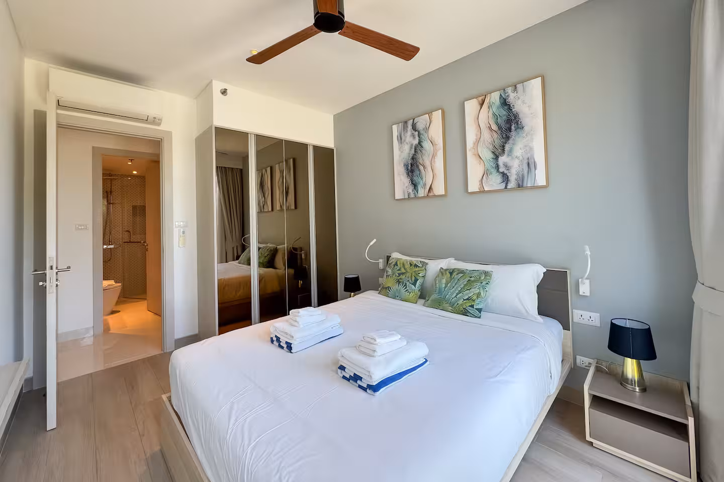 Cassia condo 2311 — 19
