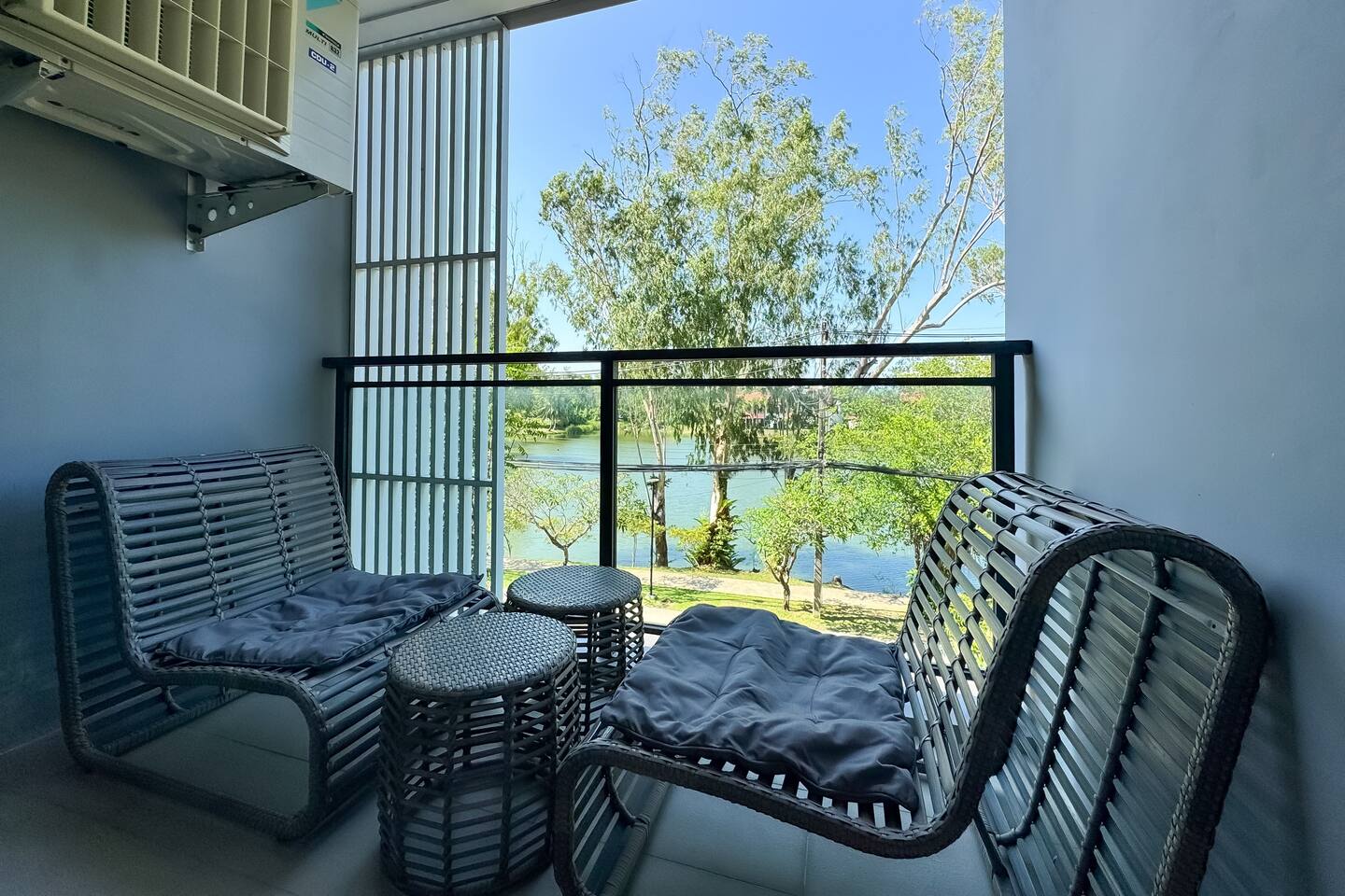 Cassia condo 2310 — 15