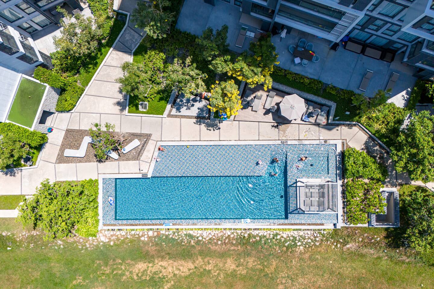 Cassia condo 2310 — 26